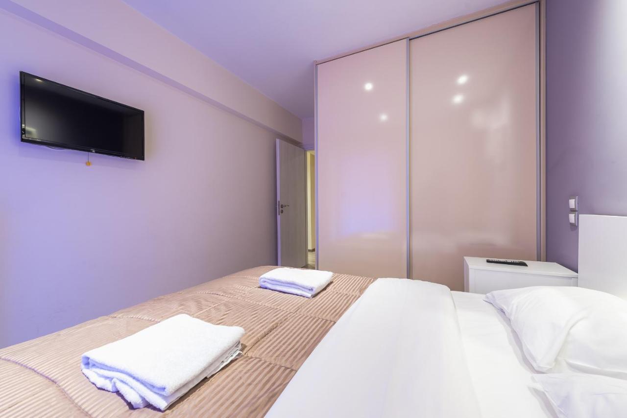 An Impressive 2 Bdr Apt In Glyfada Athena Bagian luar foto
