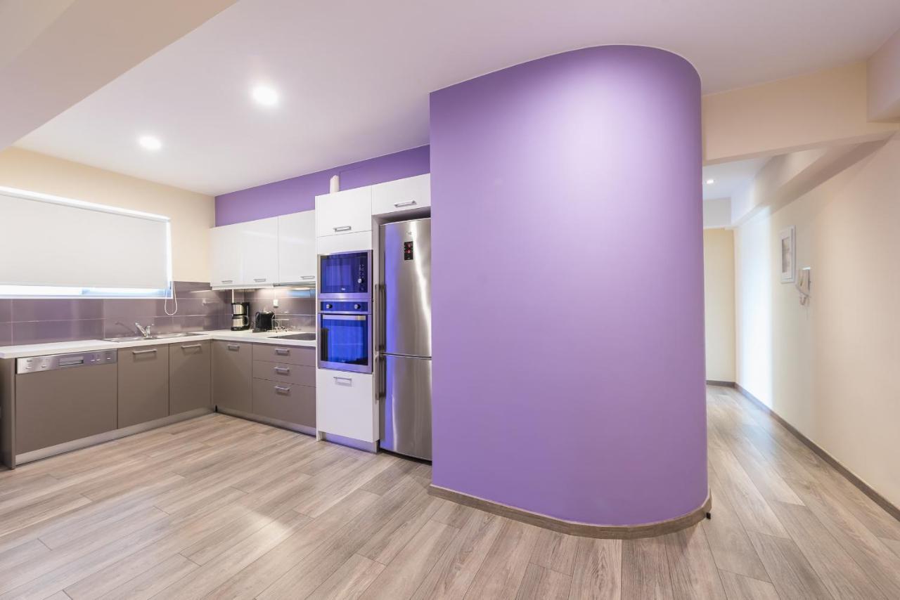An Impressive 2 Bdr Apt In Glyfada Athena Bagian luar foto